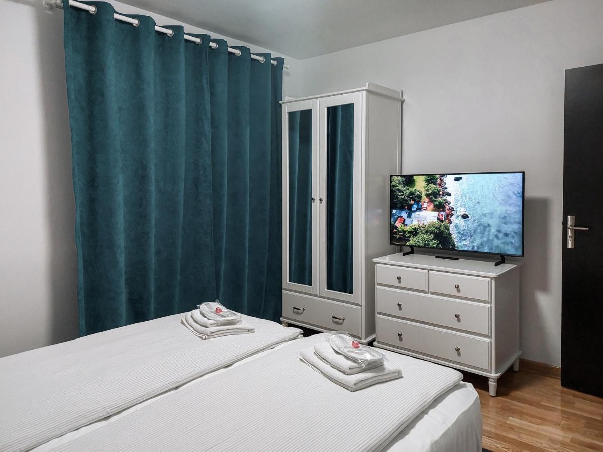 Apartament Alina Дева Екстериор снимка