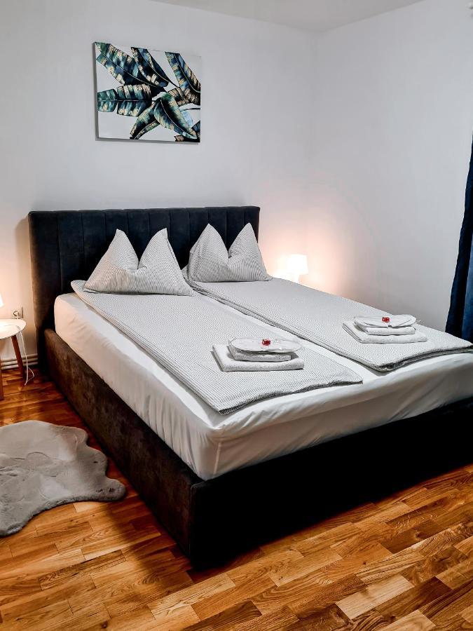 Apartament Alina Дева Екстериор снимка