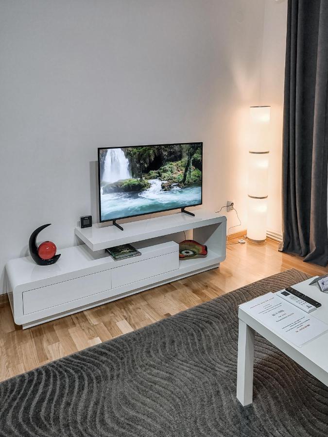 Apartament Alina Дева Екстериор снимка