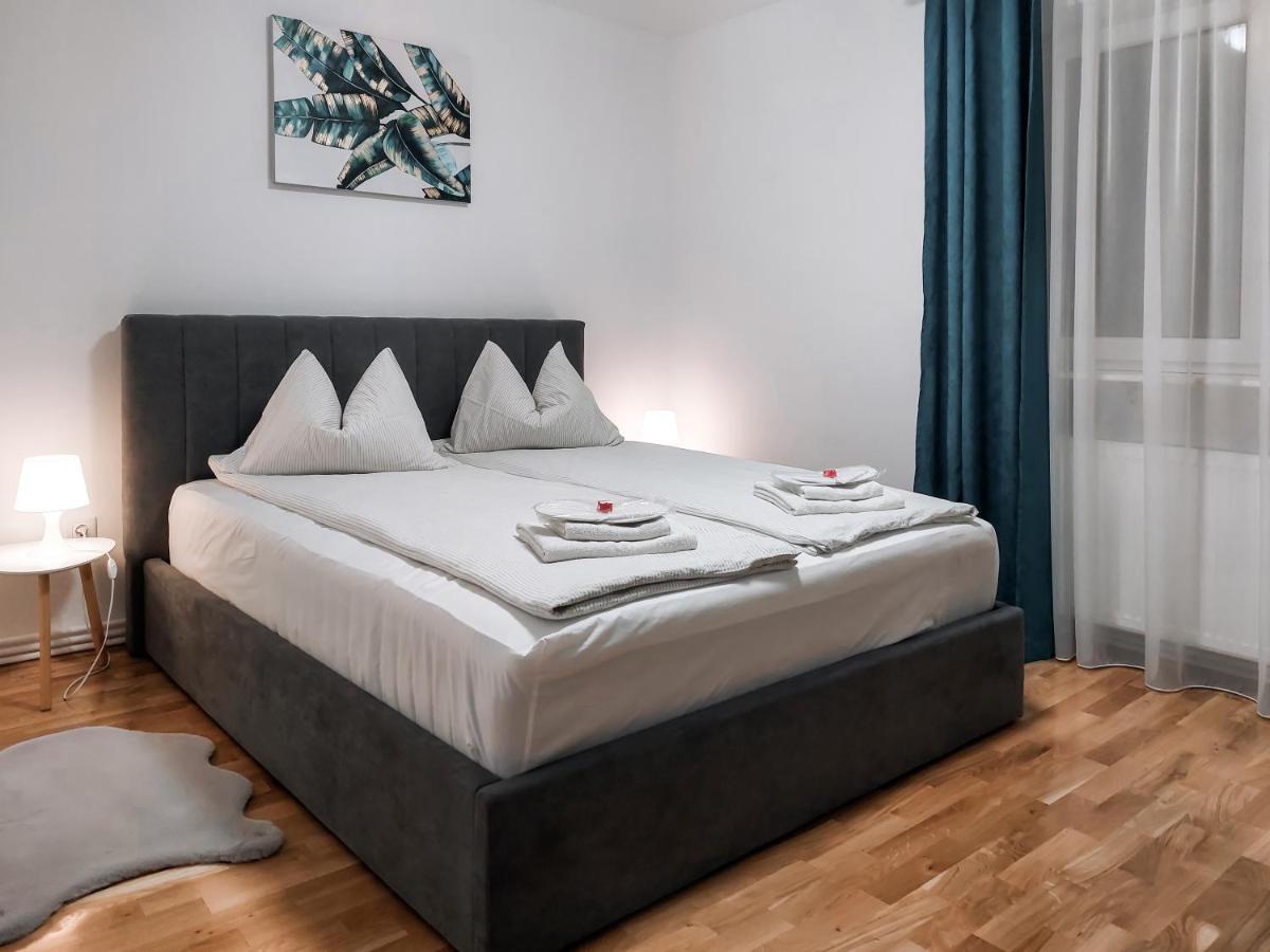 Apartament Alina Дева Екстериор снимка